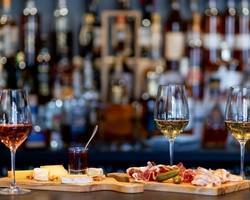 Dureza, Bar à vins