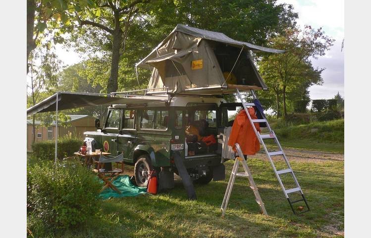 image de Aire de service/accueil camping-car au camping "Iserand Calme et Nature"