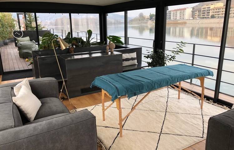 Photo of Bed and Bicycle ( La Péniche )