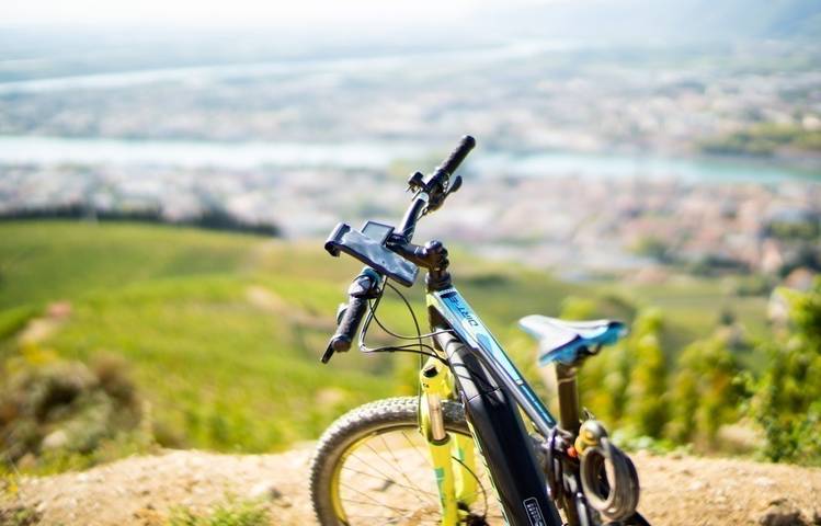 Photo of Ride electric bicycle - M. CHAPOUTIER