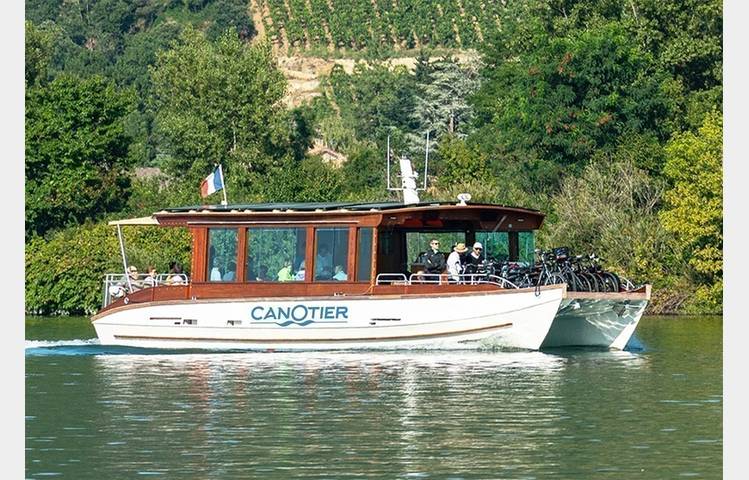 image de Boat trip on the Rhone